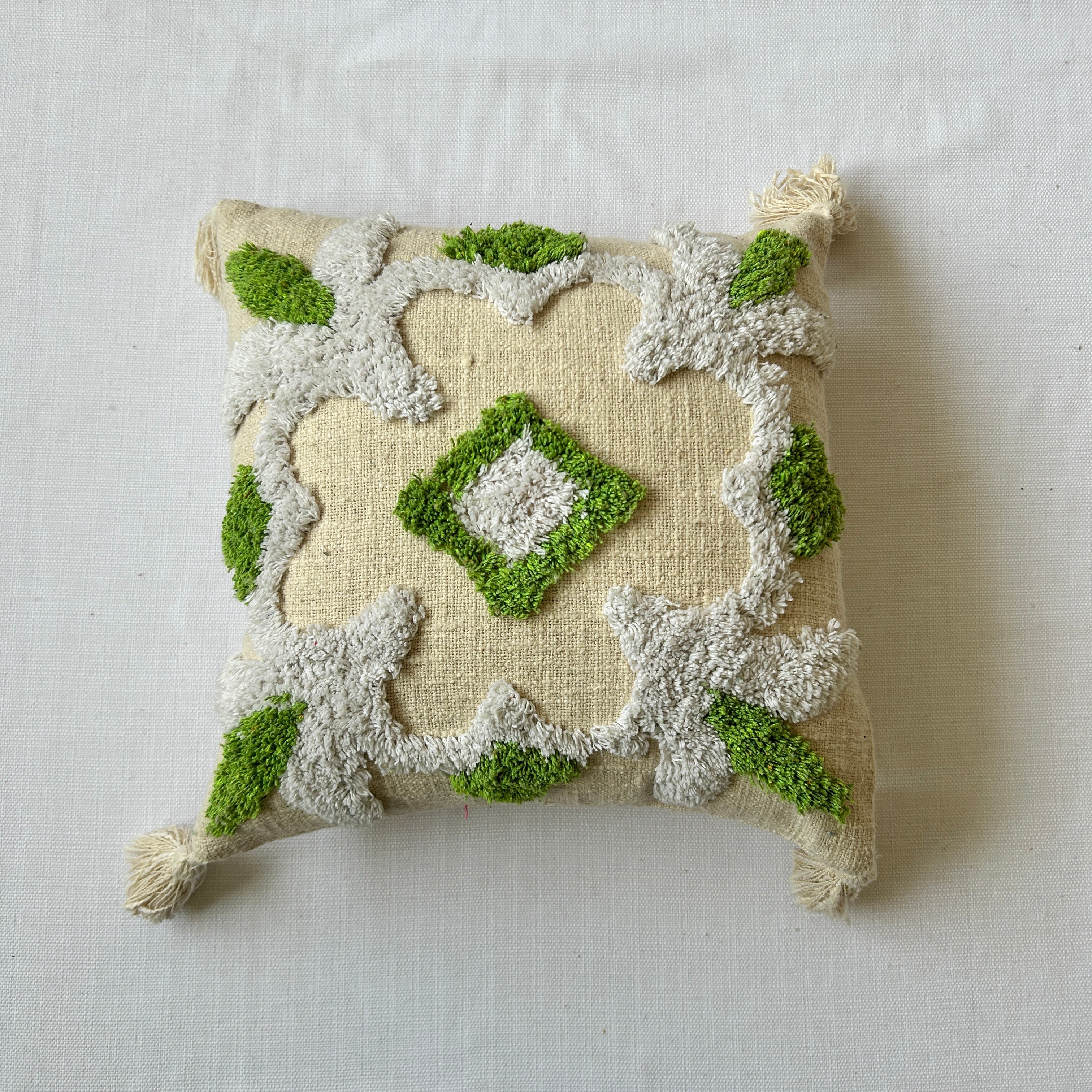 Tufted Cushion Cover